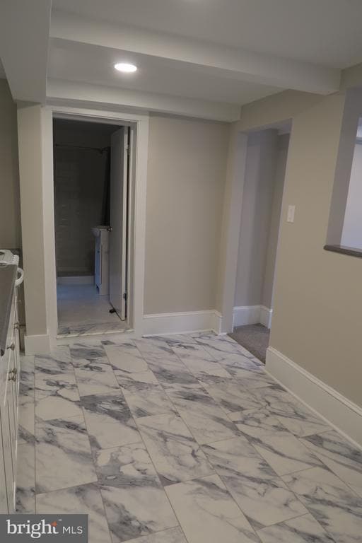 Building Photo - 66 High St