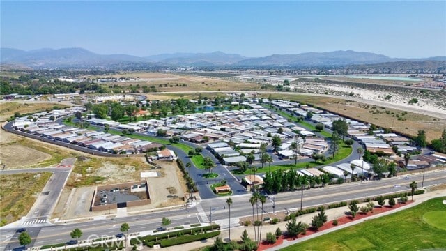 Building Photo - 2230 Lake Park Dr