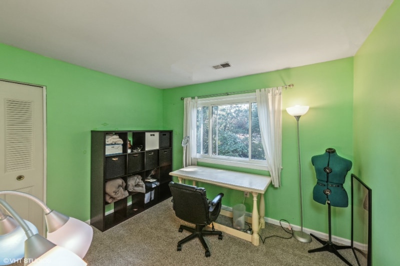 Building Photo - 7804 New London Dr