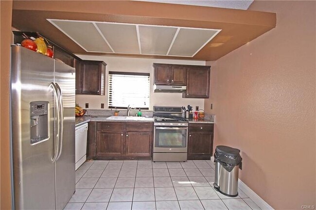 Building Photo - 14998 Figwood Dr