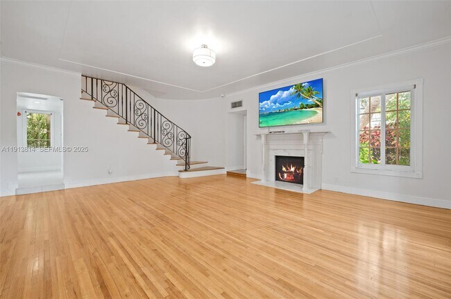 Building Photo - 13000 Old Cutler Rd