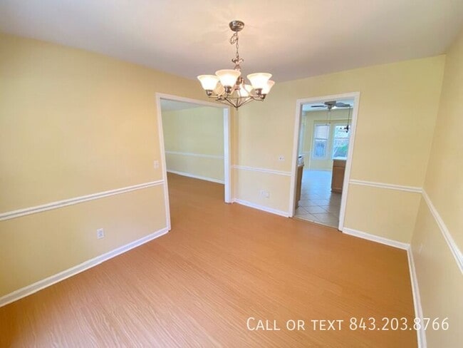 Building Photo - 654 McCutchen St