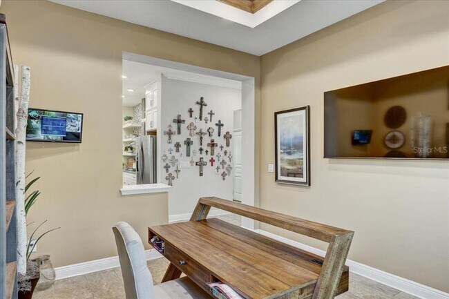 Building Photo - 7209 Meeting House Ln