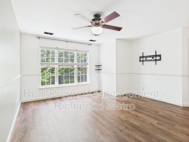 Building Photo - 1213 Magnolia Pointe Blvd