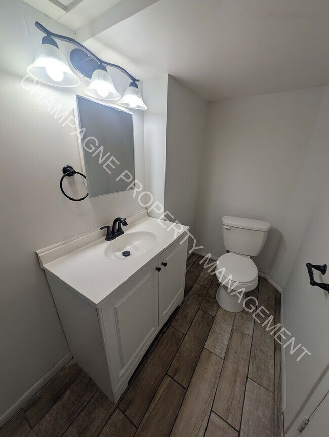 Building Photo - Unique single family home with second unit in finished basement