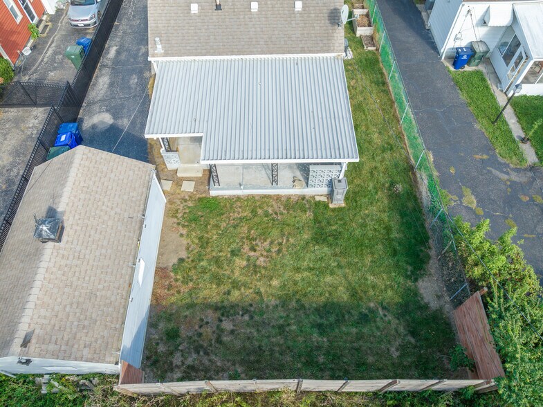 Building Photo - 195 S Sylvan Ave