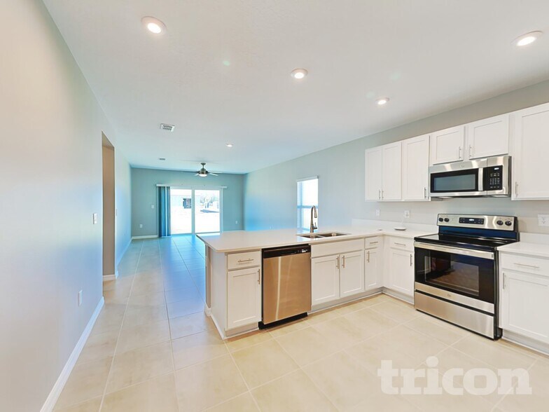 Building Photo - 252 Garnet Ave