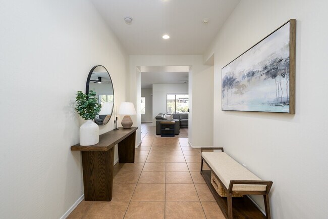 Building Photo - 5538 W Andrea Dr