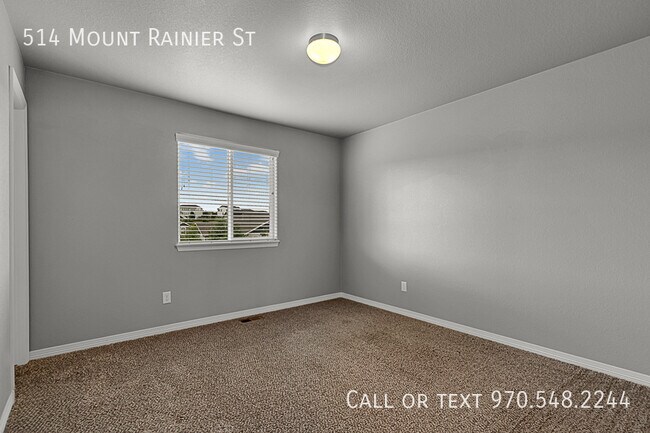 Building Photo - 514 Mount Rainier St