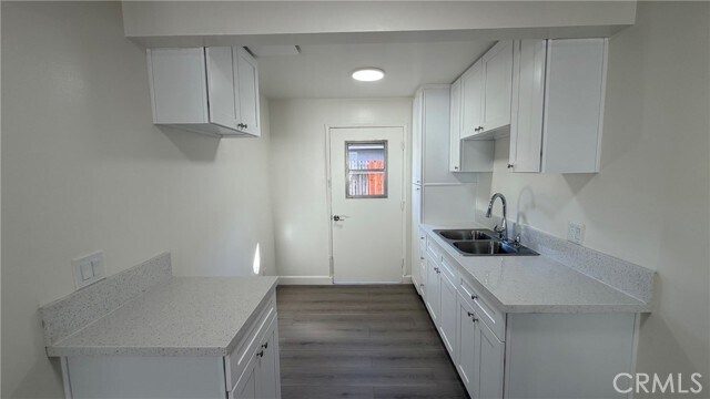 Building Photo - 741 S Garfield Ave