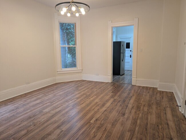 Building Photo - 1851 W 52nd St