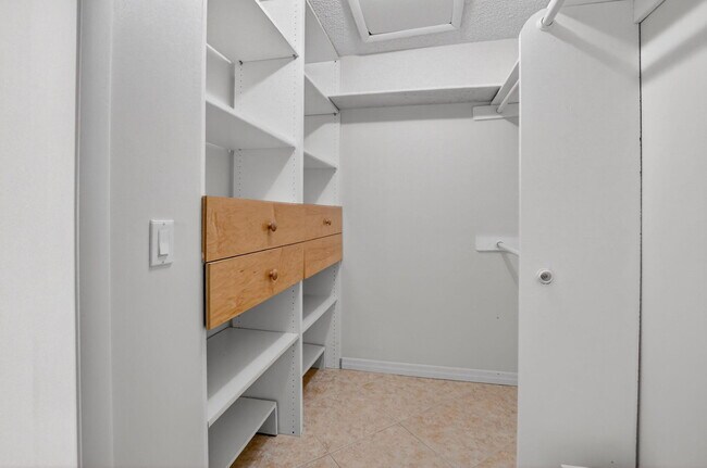 Building Photo - 129 Piedmont C