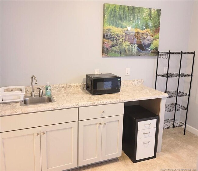 Building Photo - 54 Charter St