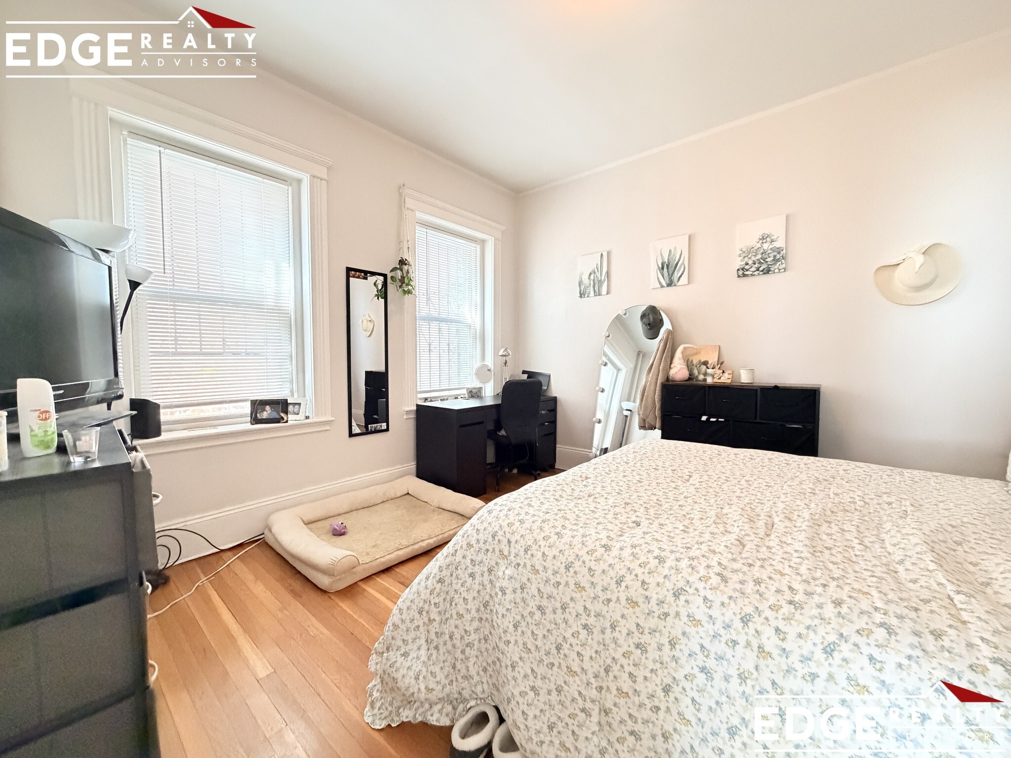 Building Photo - 79 Glenville Ave