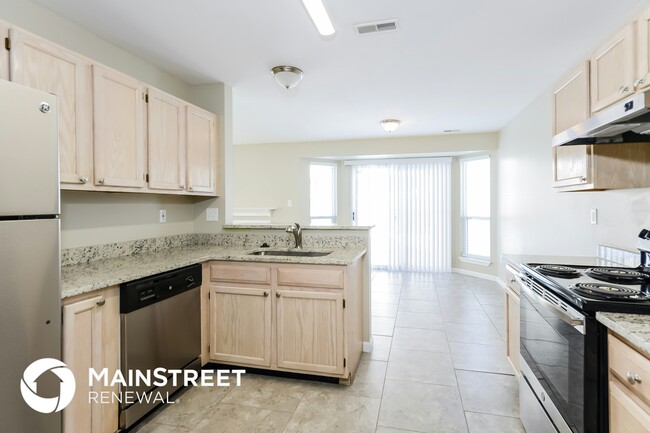 Building Photo - 11253 Liberty Landing Dr