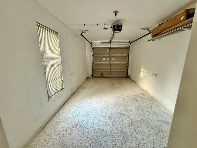Building Photo - 4815 Walden Cir