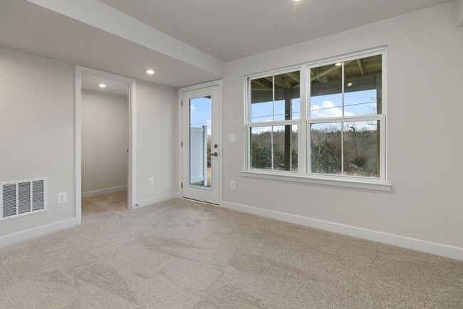 Building Photo - 4677 Drysdale St