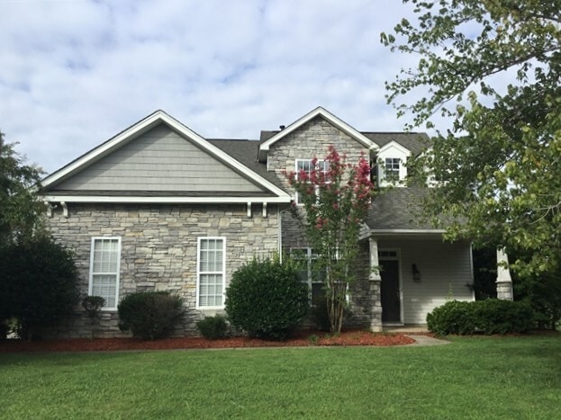 Building Photo - 1202 Haden Dr