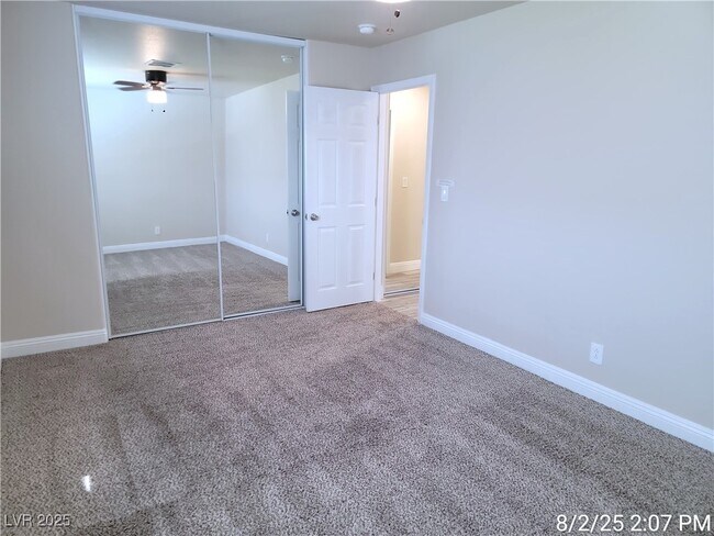 Building Photo - 604 Dolores Dr