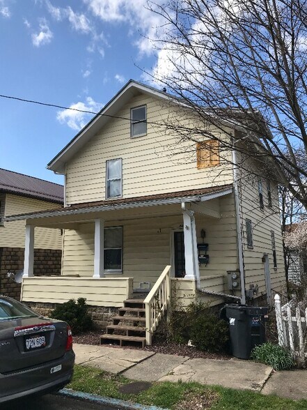 Building Photo - 327 Euclid Ave