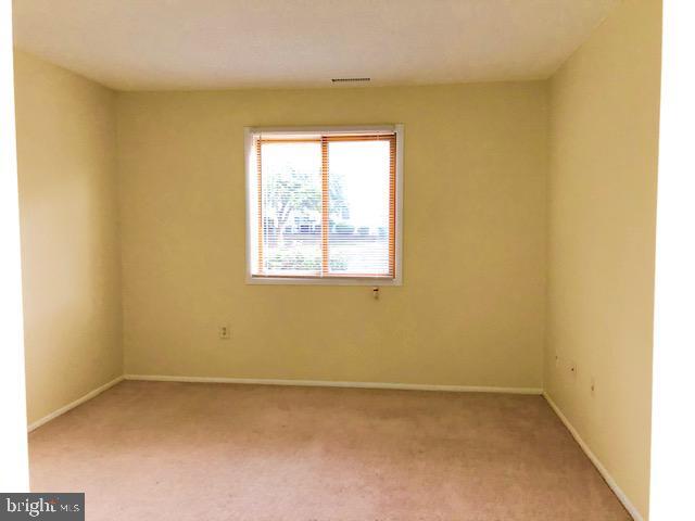 Building Photo - 513 Aspen Dr