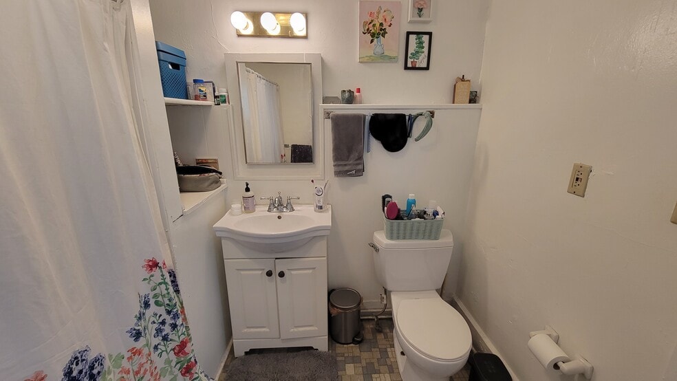 Building Photo - 1333 Connecticut St