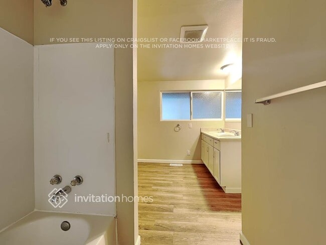 Building Photo - 31855 51st Ave S