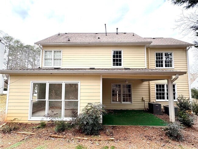 Building Photo - 1505 Yorktown Dr NW