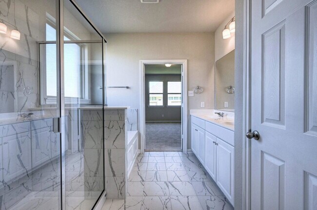 Building Photo - Blue Abbot Drive, Fresno, TX 77545 - 4 BR 2.5 BA single-family home