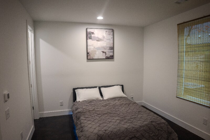 Building Photo - 241 Maynard Terrace SE