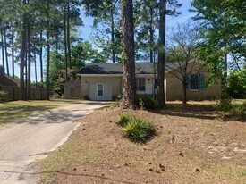 Building Photo - 1209 Spring Valley Rd