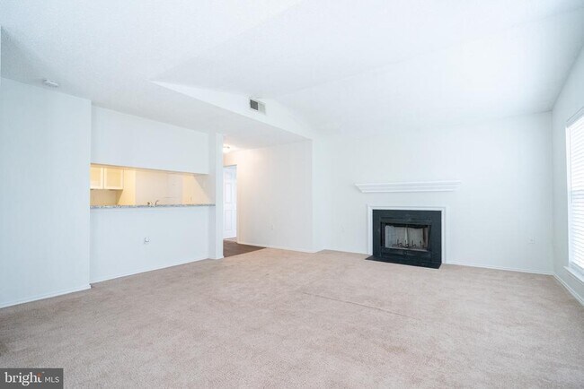 Building Photo - 21029 Timber Ridge Terrace