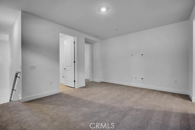 Building Photo - 164 Carmine