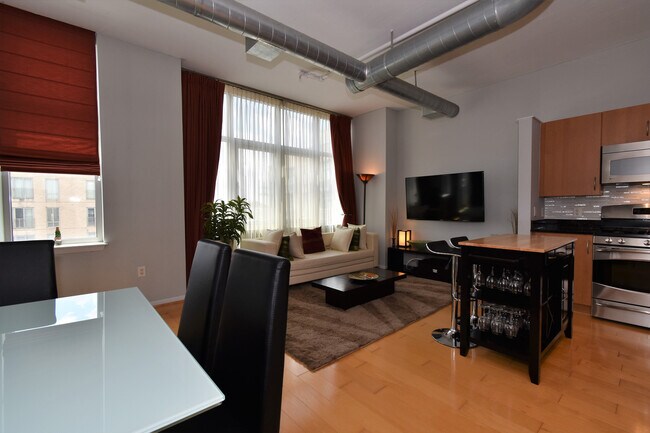 Building Photo - Incredible 11th Floor 2BR/2BA Condo Blocks from the Metro in Vibrant Mount Vernon Triangle!