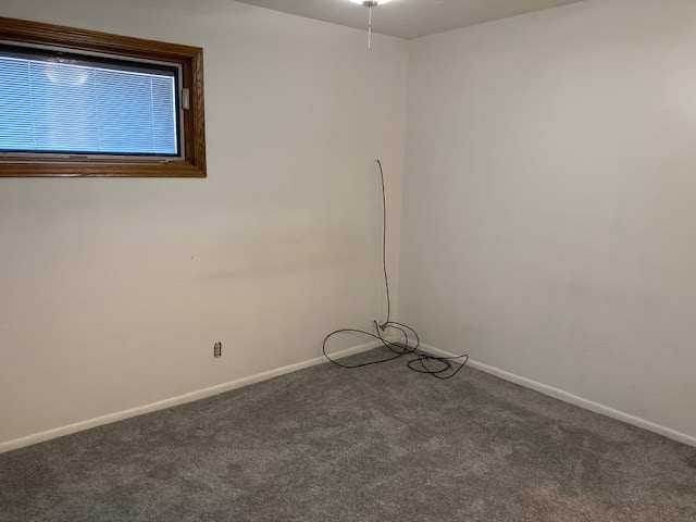 Building Photo - 1521 W 40th St