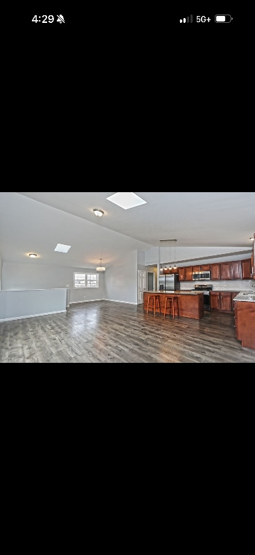 Building Photo - 103 Gilbert St