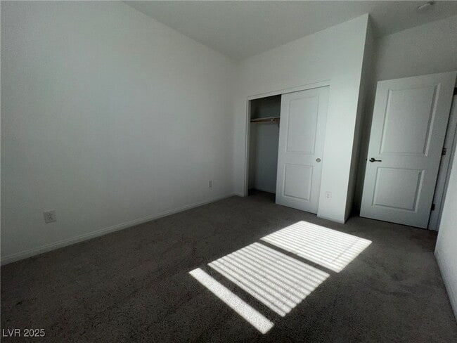 Building Photo - 230 Wewatta Ave