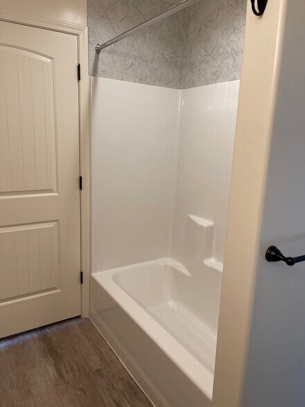 Bathroom - 2100 E Olympic Ave