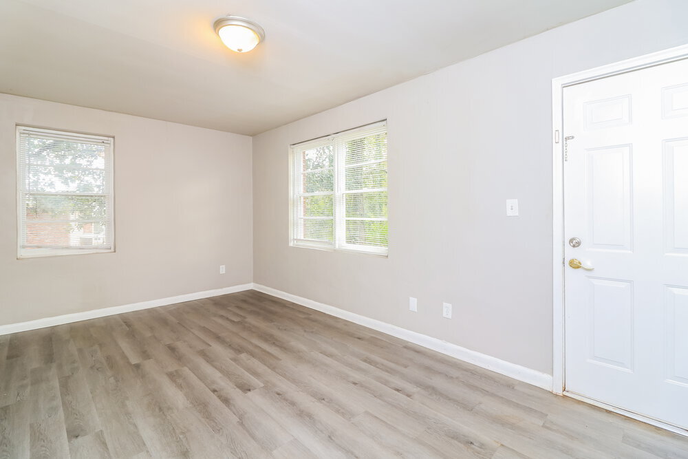 Building Photo - 2937 Thompson Cir