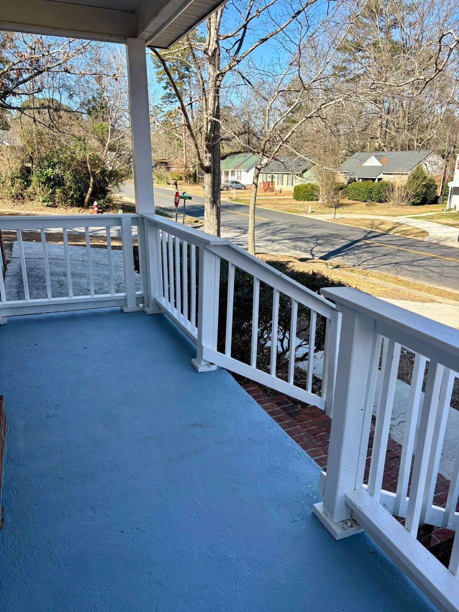 Building Photo - 1136 Chadford Rd