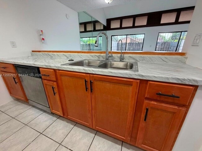 Building Photo - 4045 SW 68th Way