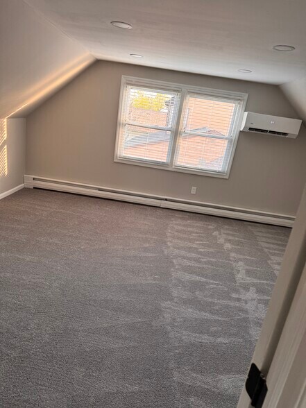 Building Photo - 129 Pheasant Ln