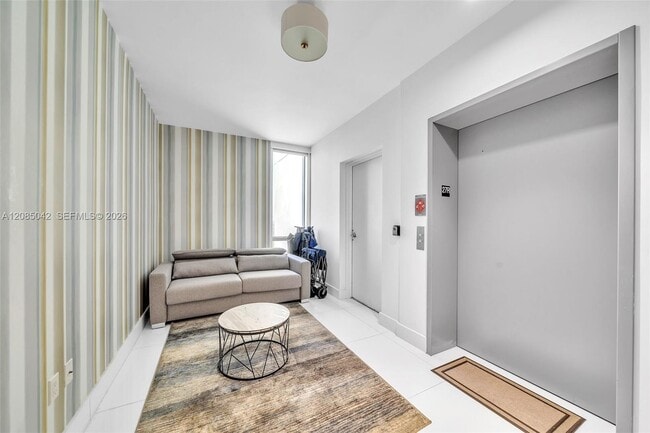 Building Photo - 16385 Biscayne Blvd