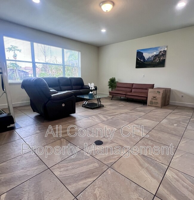 Building Photo - 11834 Aurelio Ln