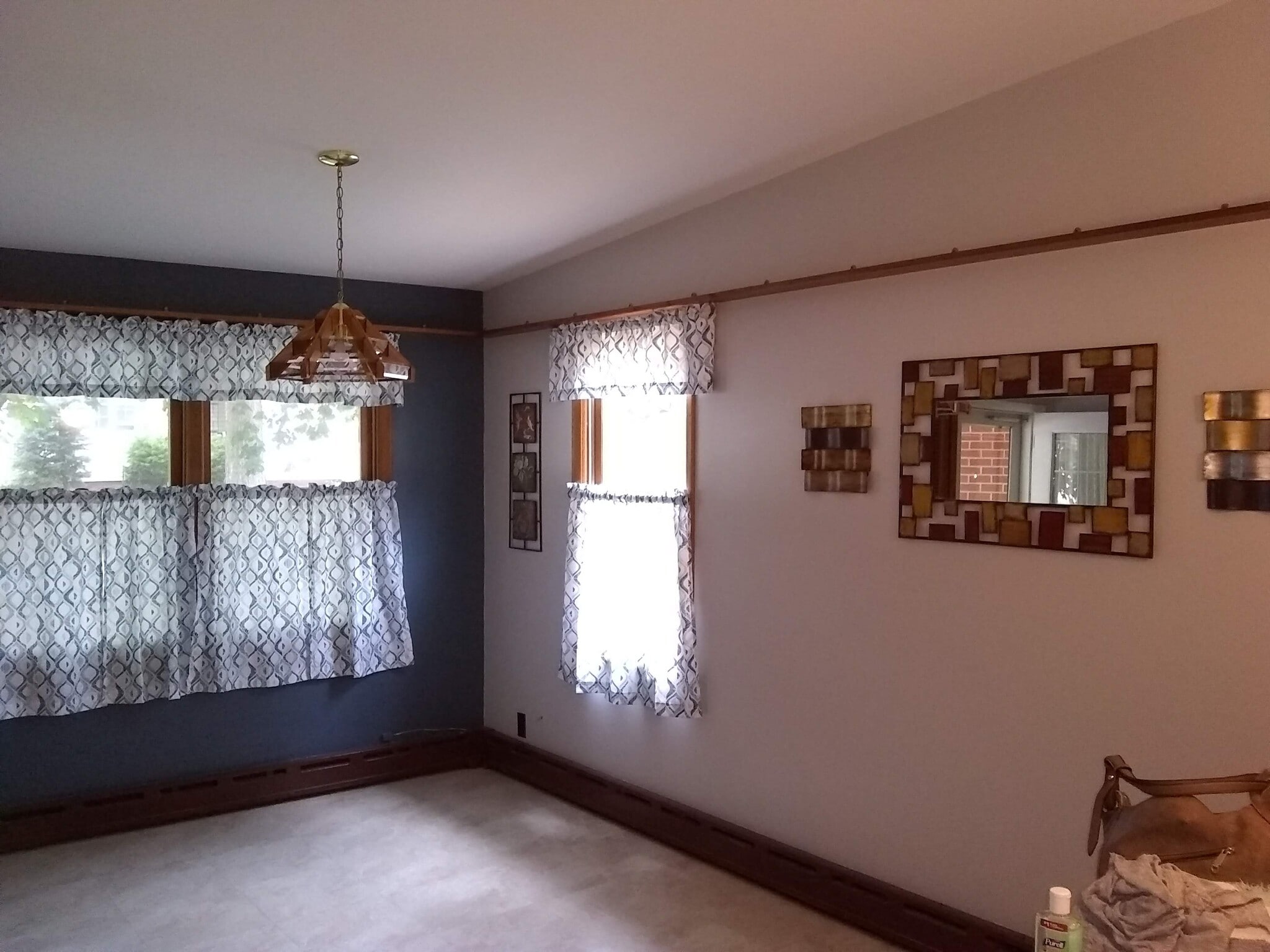 Dining Area - 702 S 1st St