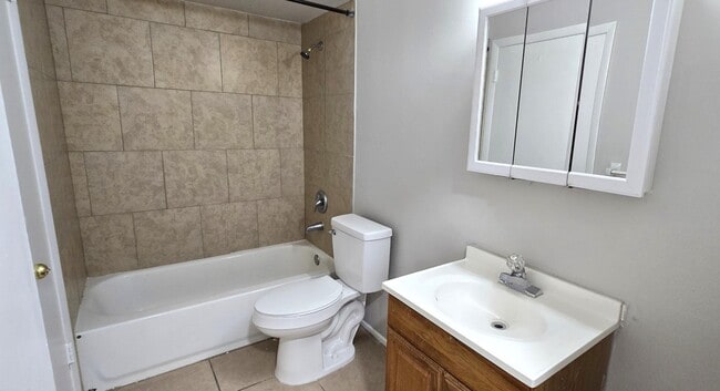 Building Photo - 108 Jalapa Dr