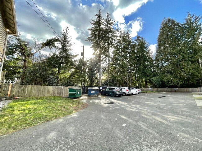 Building Photo - 15313 15th Ave NE