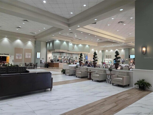 Building Photo - 1102 Halton Ct