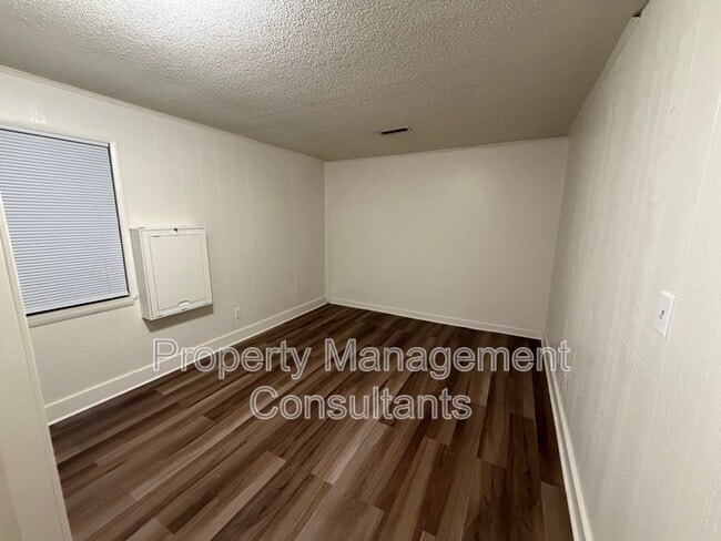 Building Photo - 22173 Ewell St