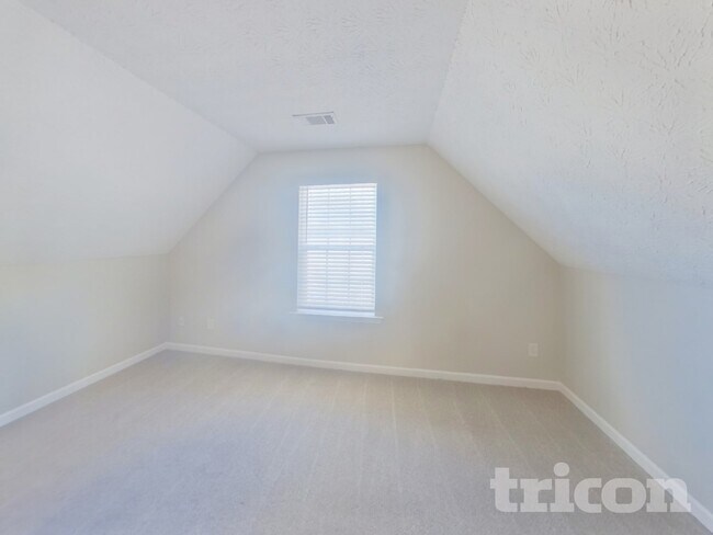 Building Photo - 272 Prescott Ct